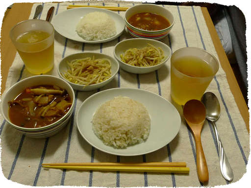 カレー、もやしナムル