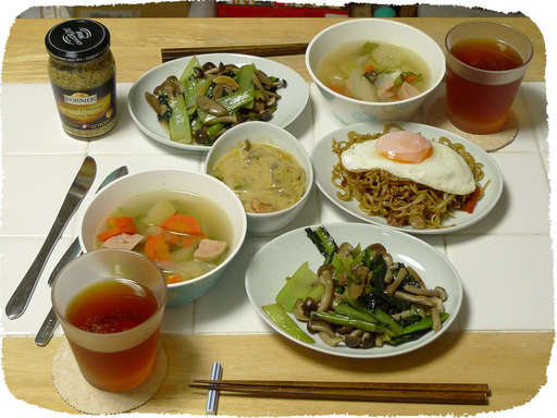 焼きそば、野菜炒め、コンソメ...
