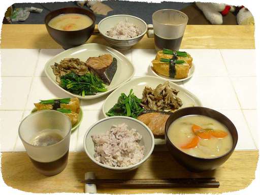 ブリつけ焼き、粕汁、芽ねぎい...