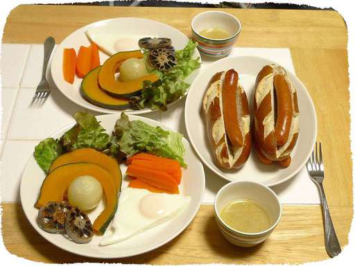 バーニャカウダとホットドッグ