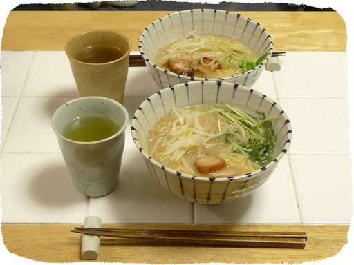 豚骨ラーメン