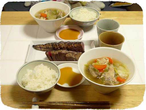 鰹のたたき、しょうがスープ