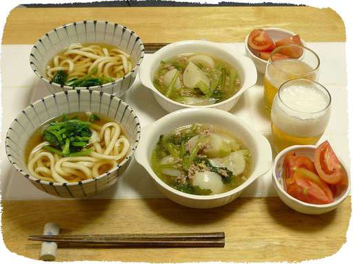 うどん、カブとひき肉の中華煮