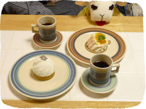 チーズタルトとココナッツケー...