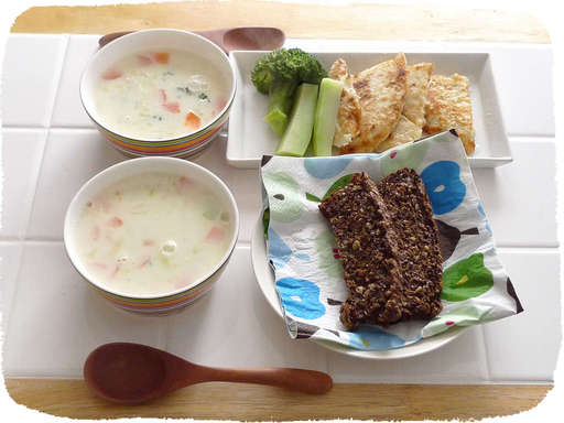 クリームスープとパン