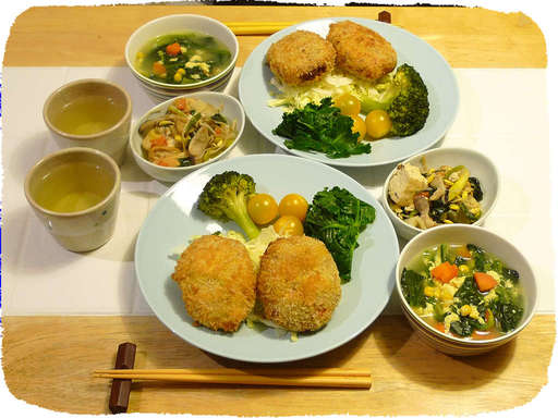 コロッケ、芽キャベツ