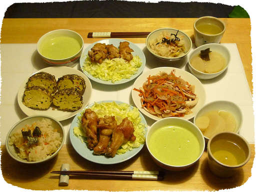 手羽元うま煮、イカ野菜炒め