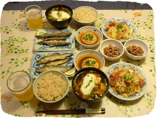 鮎、山芋味噌汁、玄米、キャベ...