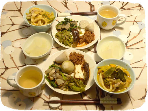ほうとうと田楽、野菜炒め