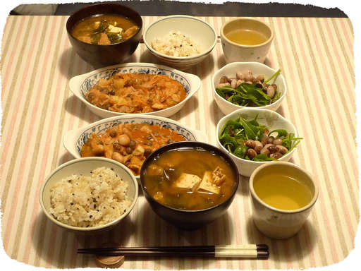 豆トマトシチュー、とら豆サラ...
