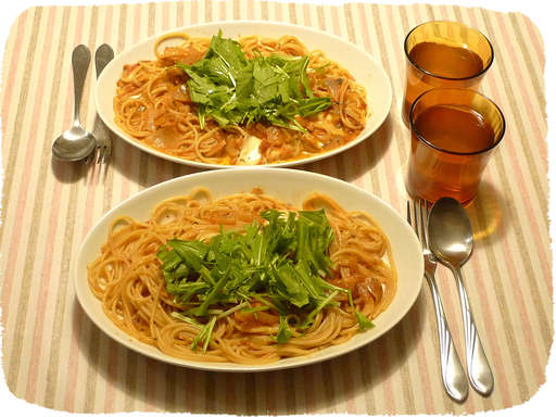 モツァレラとトマトと水菜のス...