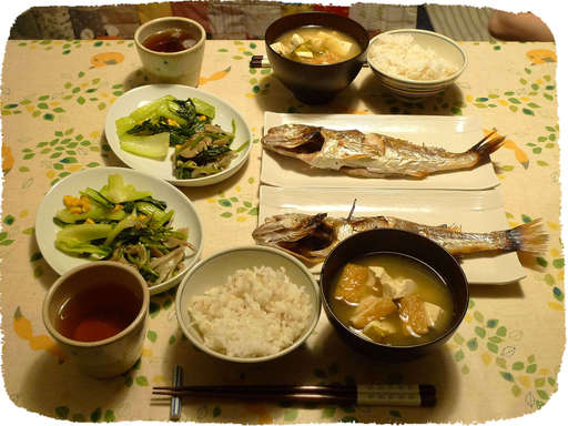 イシモチの塩焼き、野菜炒め、...