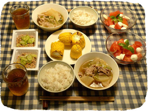 豚肉大根の煮物、モツァレラト...