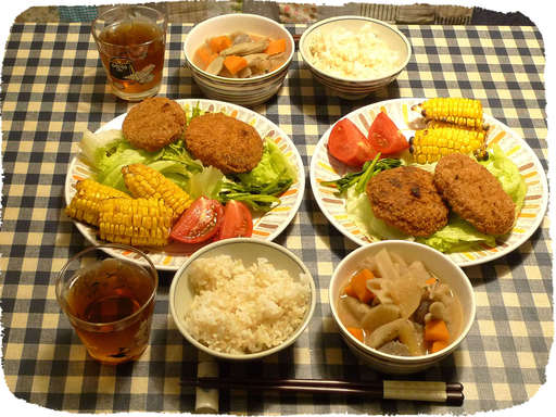 コロッケ、焼きとうもろこし、...
