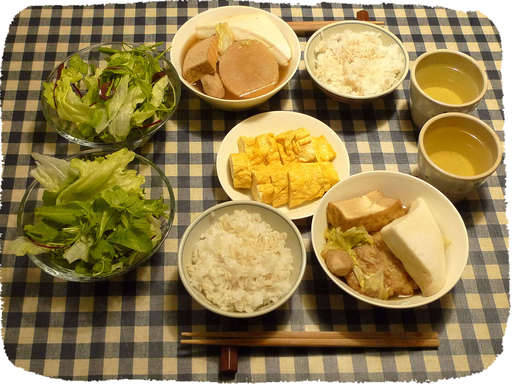 おでん風煮物、玉子焼き