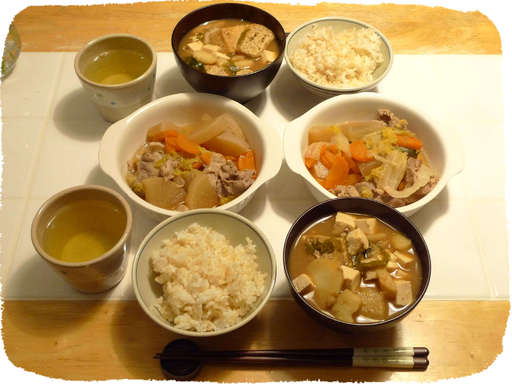 豚肉の煮物、豆腐の味噌汁