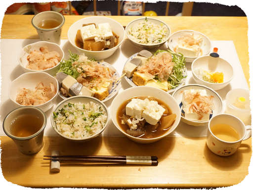 牛すじ煮込み、厚揚げ焼き