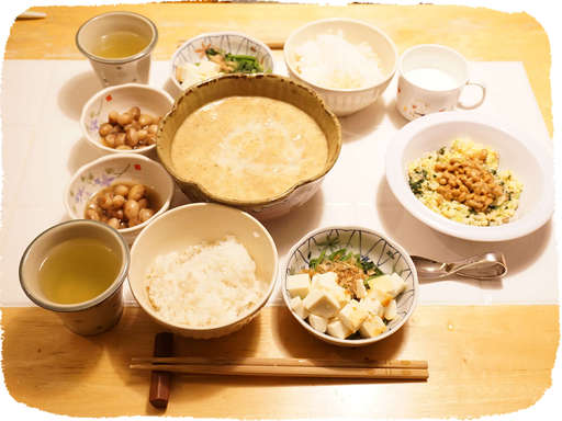 とろろ鍋とご飯