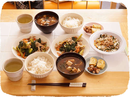 豚肉野菜炒めとご飯